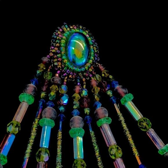 Vintage hand beaded shoulder duster blue iridescent chandelier earrings clip - Picture 6 of 10